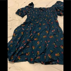 Very cute off shoulder dress not really my style